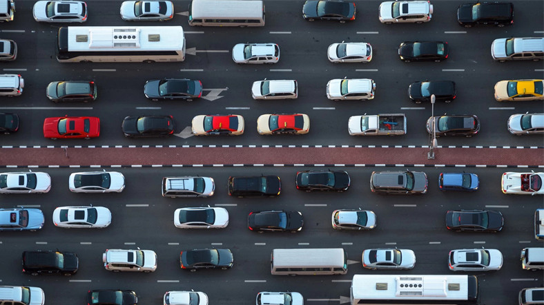 Bir Hacker:  Araçlar Hareket Halindeyken Durdurabilirim