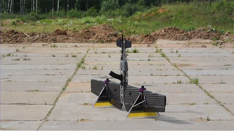 Bir Rus Drone’u, Öbür Bir Drone’u Pompalı Tüfekle Vurdu