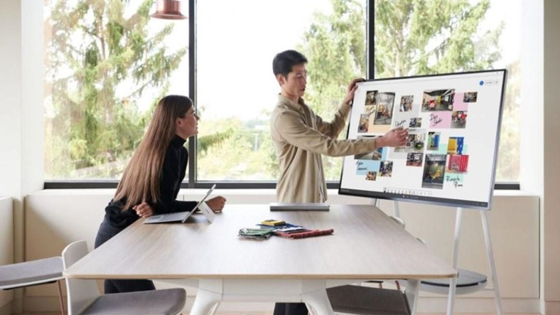 Microsoft, 52 Bin TL’lik Surface Hub 2S’i Duyurdu