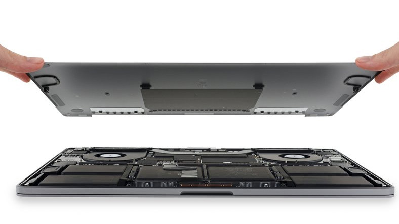 16 İnç MacBook Pro, Kesimlerine Ayrıldı