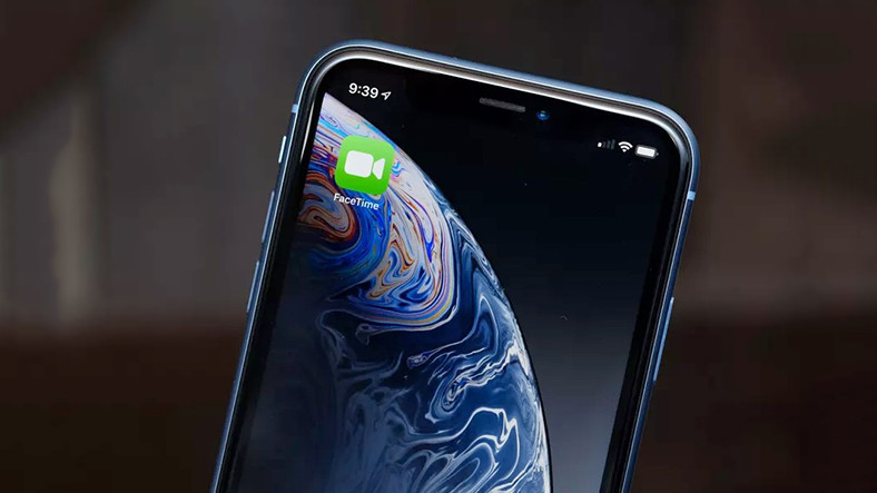 Apple, FaceTime’daki Göz Kayması Meselesini Çözdü
