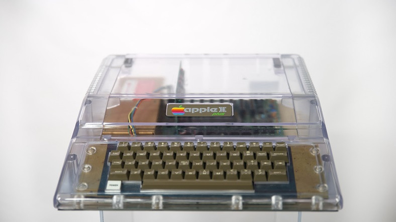 Apple II, Tam 42 Yıl Sonra Küllerinden Doğdu