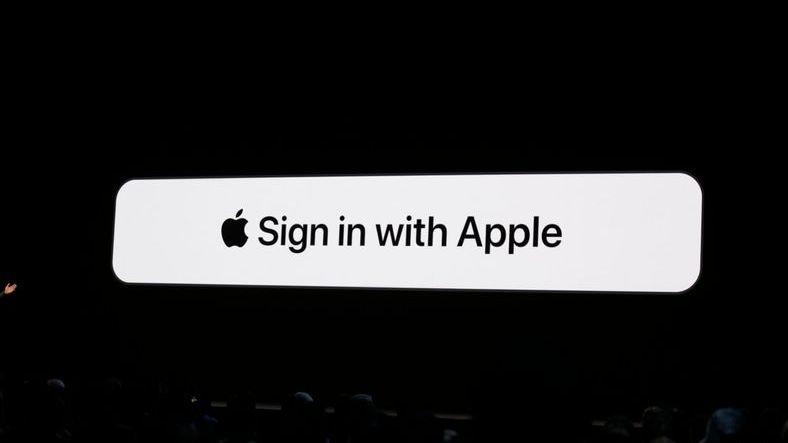 Apple ile Giriş Özelliği, Her Uygulamada Mecburî Olacak
