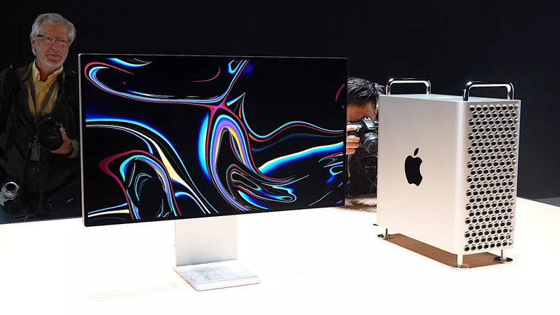 Apple, Yeni Mac Pro’nun Donanım ve Aksesuarlarını Yayınladı