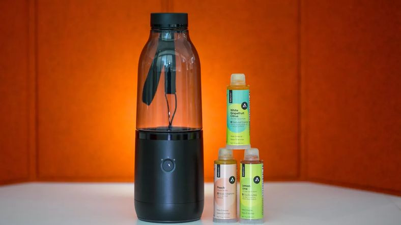 Bir Teknoloji Şirketi, Dünyanın Birinci ’Akıllı Şişesi’ni Üretti