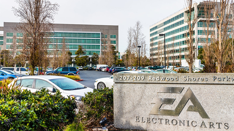 EA, E-Spor Etkinliklerini ‘Corona’ Sebebiyle Askıya Aldı