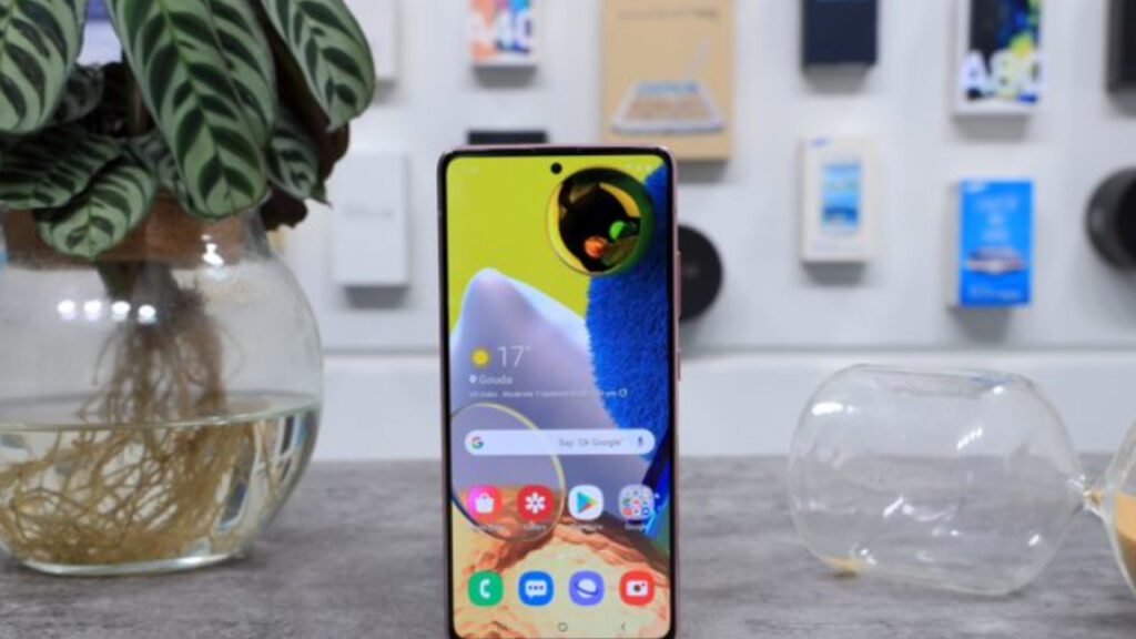 Galaxy A51 sahipleri, Hollanda’nın en büyük süpermarketine girdiklerinde büyük bir şokla karşı karşıya kaldıklarını söylüyorlar