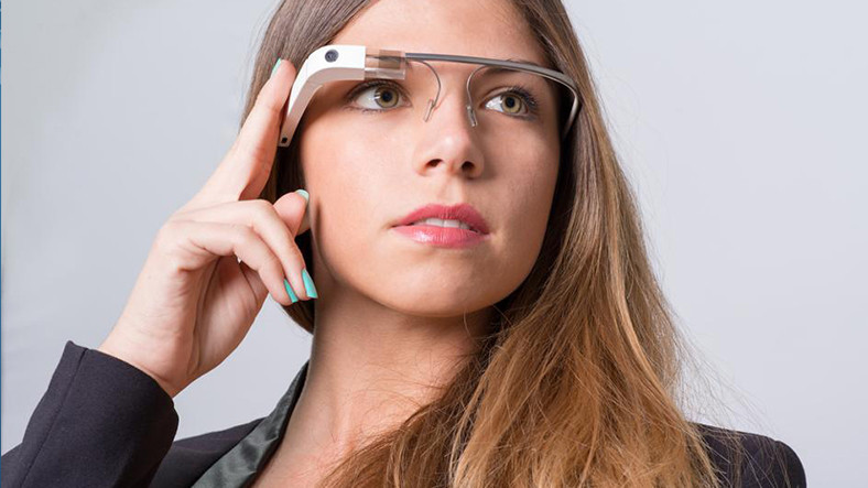 Google Glass Explorer Edition, Son Güncellemesini Aldı