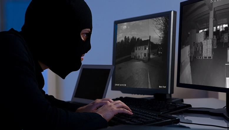 Güvenlik Kameraları Hackerlara Ziyandan Çok Fayda Sağlıyor