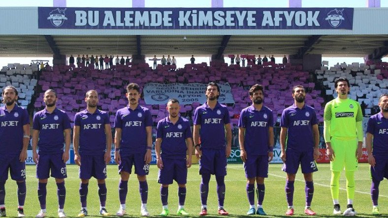 Maçkolik – 16 Komik İsimli Futbol Kadrosu