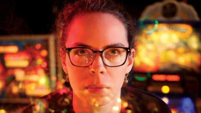 Pinball Oyununda Dünyanın 1 Numarası Olan Bayanla Tanışın