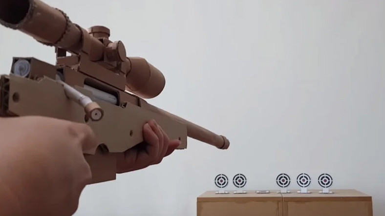 PUBG’deki AWM, Yalnızca Kartondan Nasıl Yapılır? (Video)