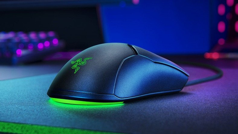 Razer’ın Şimdiye Kadarki En Hafif Oyuncu Mouse’u: Viper Küçük