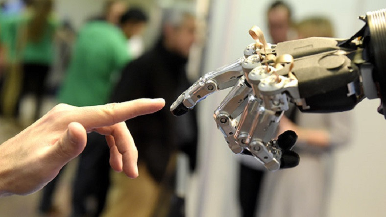 Robotların Kavrama Yeteneğini Geliştiren Algoritma