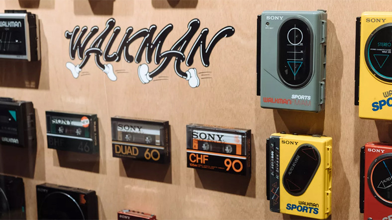 Sony, 40. Yıla Özel Tokyo’yu Walkman’lerle Donattı