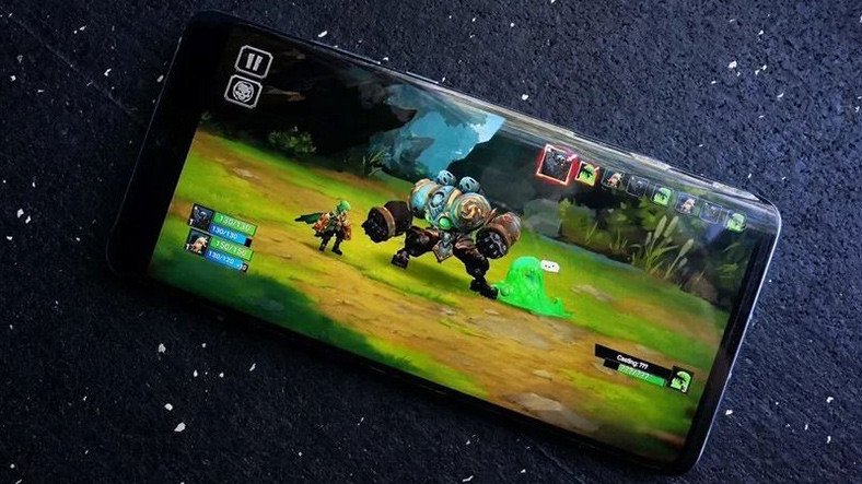 Telefonu Elinize Kilitleyecek En Âlâ 10 RPG Oyunu (Android)