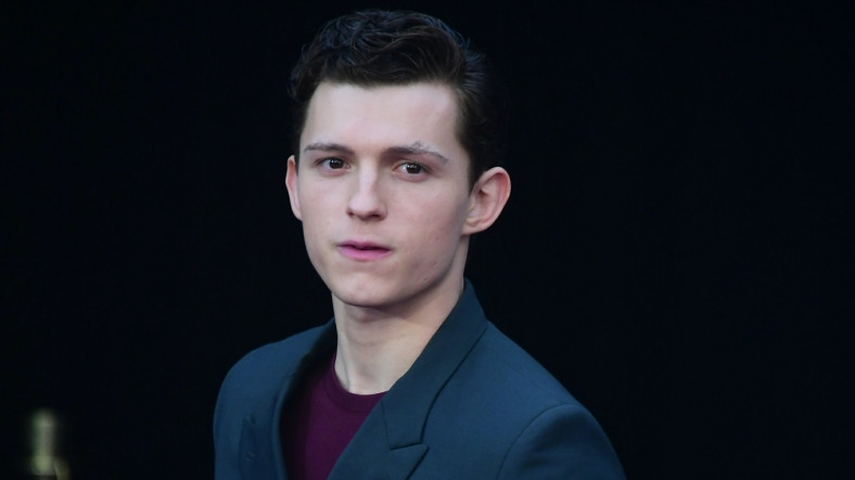 Tom Holland, Takıntıları Yüzünden Instagram’a Orta Verdi