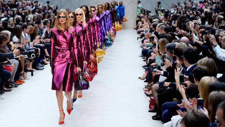 YouTube Modaya El Attı: Karşınızda YouTube Fashion