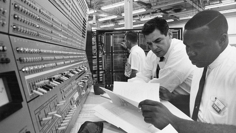 ABD, 61 Yıllık Programlama Lisanını Bilen Gönüllüler Arıyor