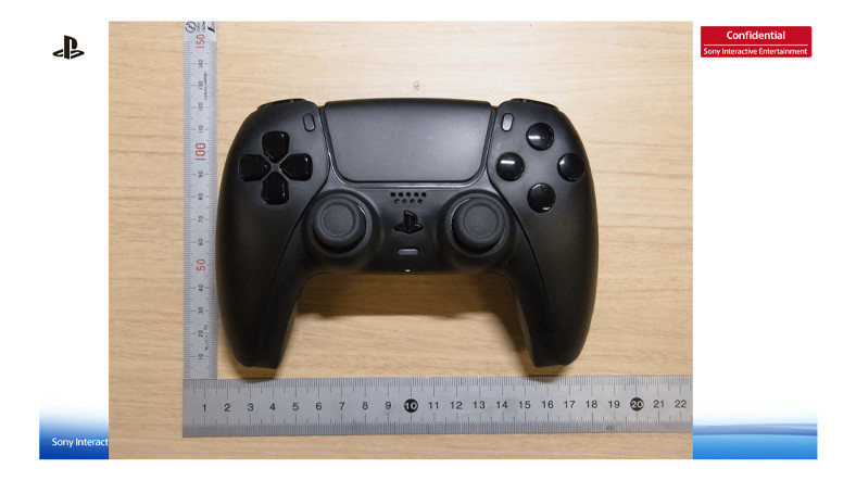 Büsbütün Siyah PS5 DualSense Denetimcisi Ortaya Çıktı