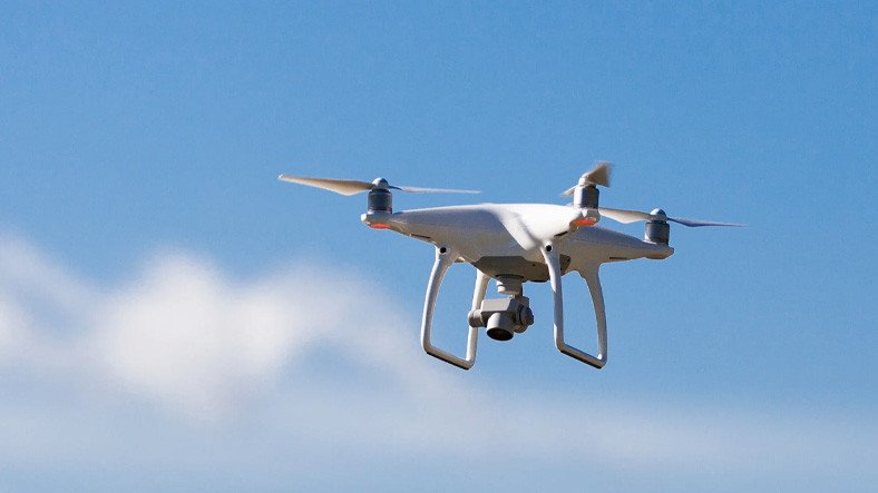 En Uzun Uçuş Sürekliliğine Sahip Drone Cinsleri