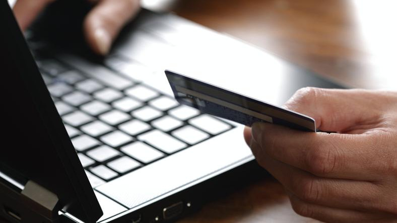 Fahiş Fiyat Artışlarının Önüne Geçecek Düzenleme Yayınlandı