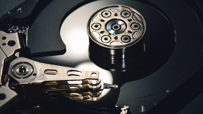 Harici Disk mi Yoksa Bulut mu Daha Avantajlı?