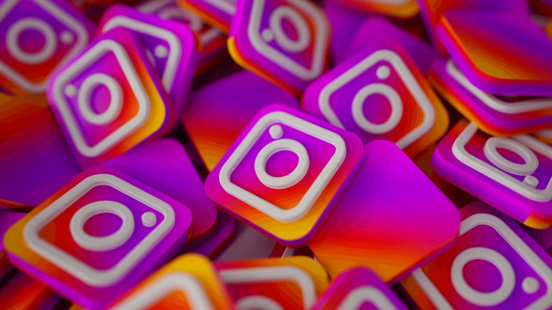 Instagram iOS 14 Kamera Açık İkaz Yanlışı