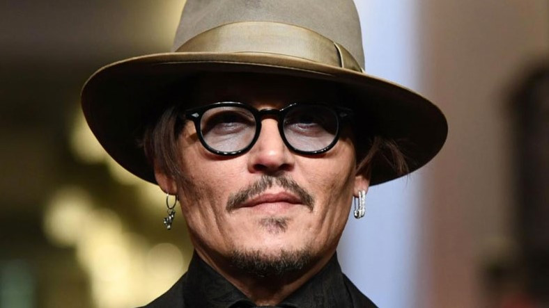 Johnny Depp, Instagram Hesabı Açtı