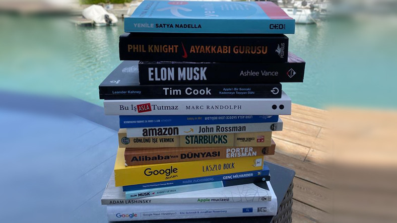 Kurucumuz İbrahim Akman’dan 50 Bireye Ferdî Gelişim Kitabı