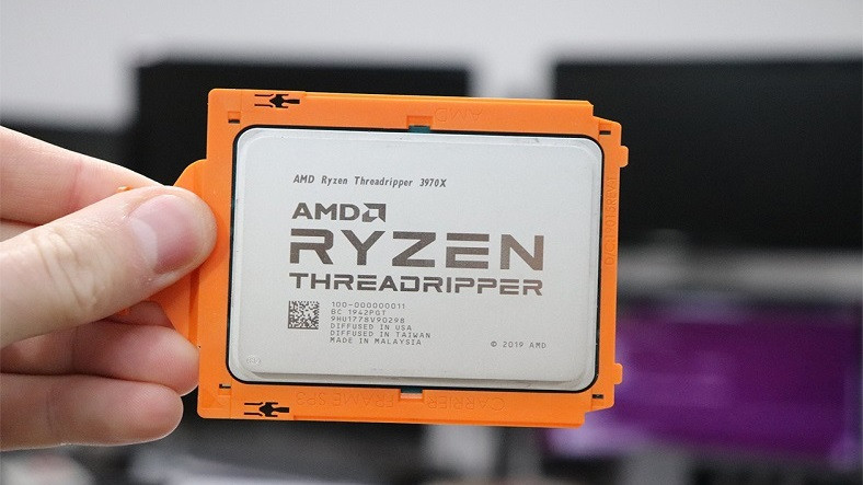 Linux’un Babası,  Yıllar Sonra Birinci Defa Intel’den Vazgeçti