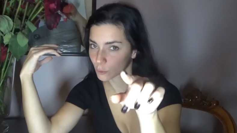 Merve Boluğur YouTube Kanalı Açtı: Görüntüsüne Tenkit Yağdı