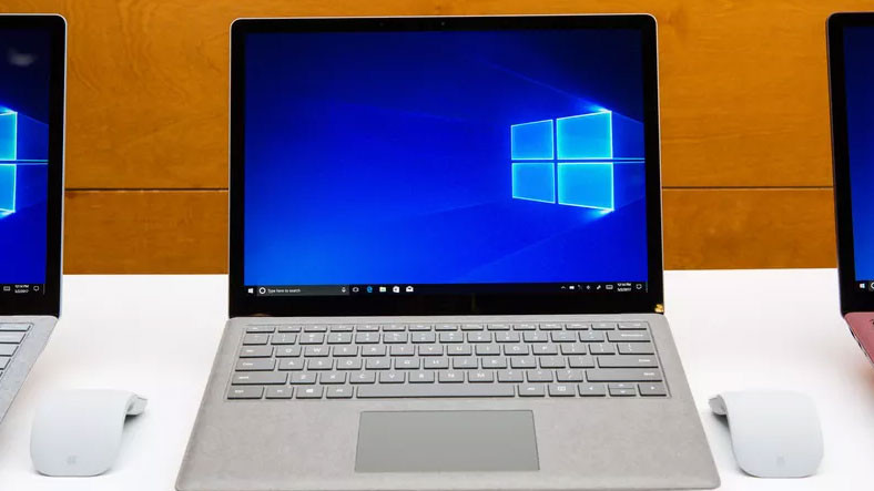Microsoft, 12,5 İnçlik Surface Bilgisayar Çıkaracak