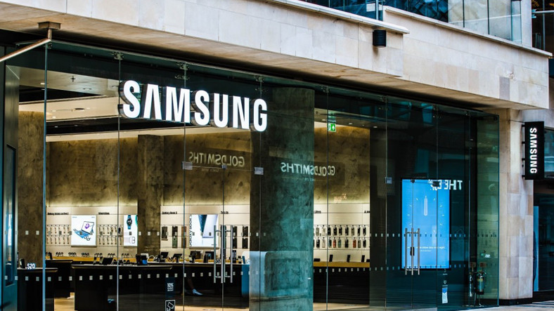 Samsung Akıllı Telefon Satışlarında 300 Milyona Ulaşamayacak