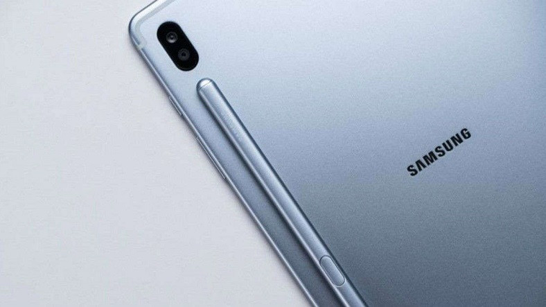 Samsung Galaxy Tab S7+, Devasa Bir Bataryayla Gelebilir