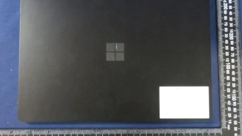 Surface Laptop 4 ve Surface Pro 8 Aygıtları Ortaya Çıktı