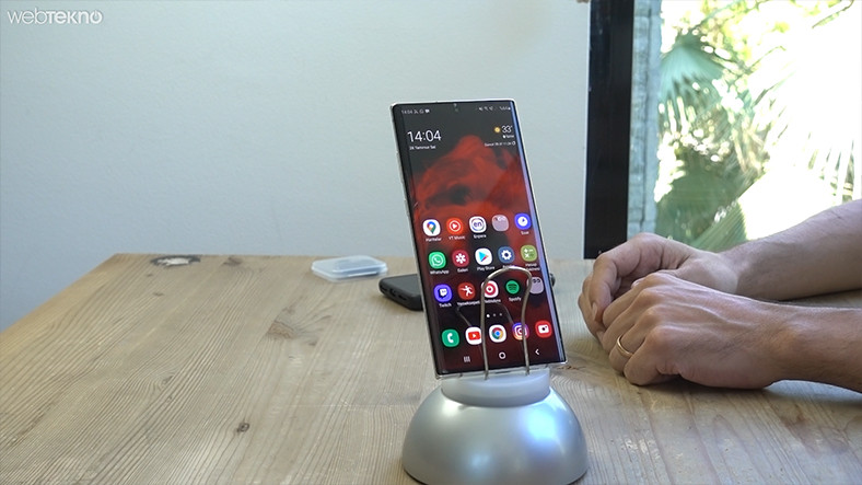 Telefon Titreyince Kalkan Alet İncelemesi