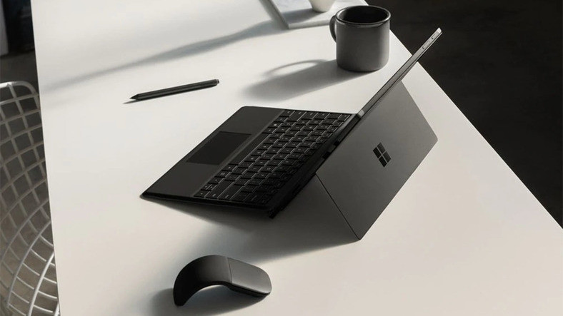 Yayınlanmamış Surface Pro X’in İşlemcisi Ortaya Çıktı
