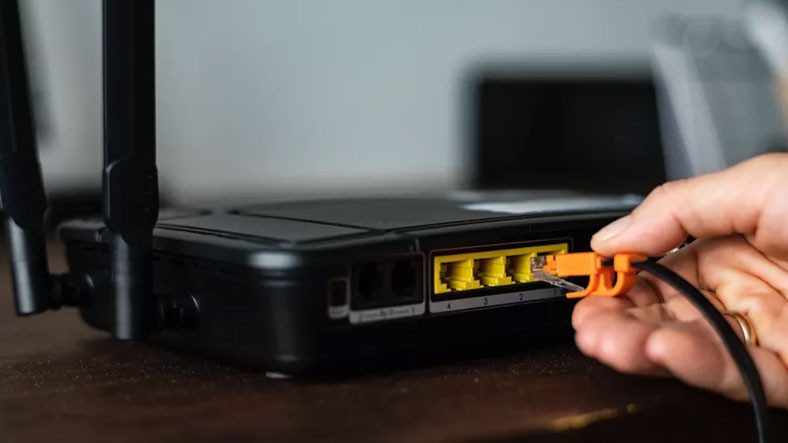 ZyXEL Aygıtlarda Bâtın Bir Hesap Bulundu