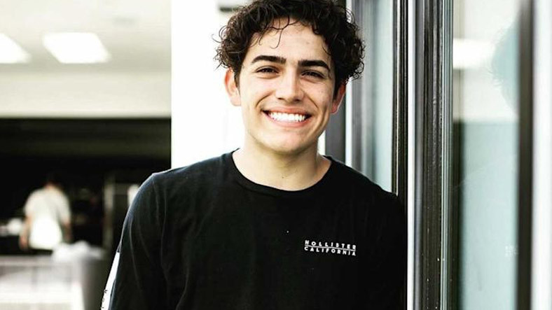 1 Milyon Takipçili TikTok Fenomeni Sinemada Öldürüldü