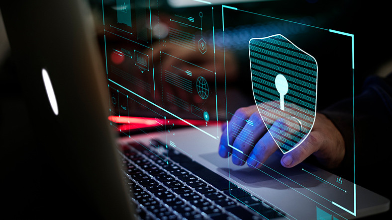 Apple Güvenlik Güncellemesi iOS 14.4.1’i Yayınladı
