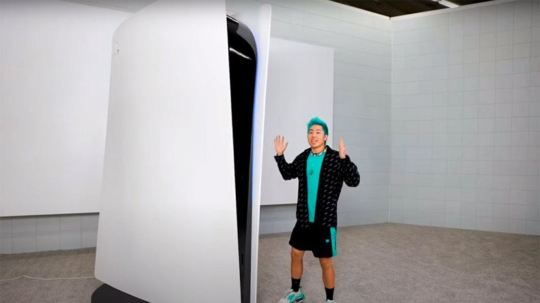 Bir YouTuber, 70 Bin Dolar’a Dev PlayStation 5 Satın Aldı