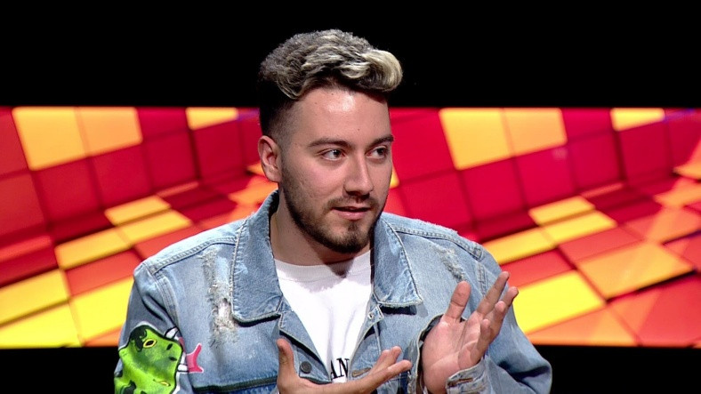 Enes Batur’un Doğum Günü Partisine Polis Baskını Tezi