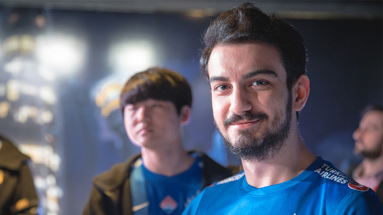 Espor Tarihine Geçen Efsane: Berkay ‘Zeitnot’ Aşıkuzn