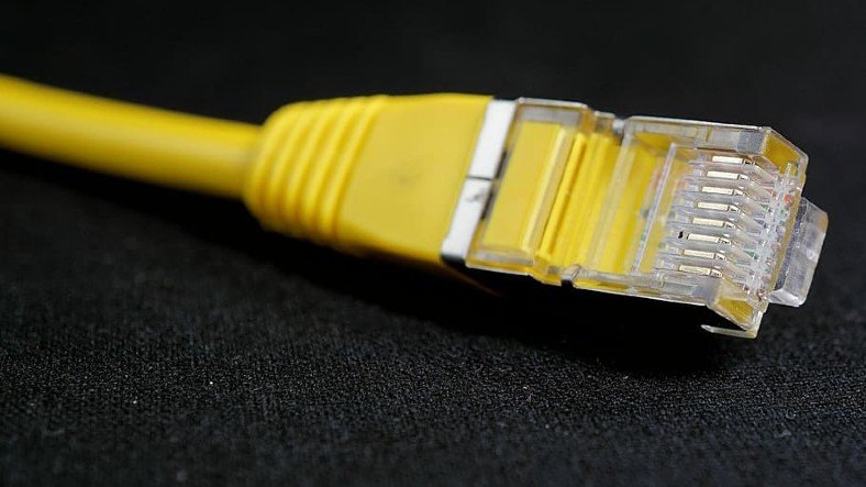 Ethernet Kablosu Renkleri Ne Manaya Geliyor?