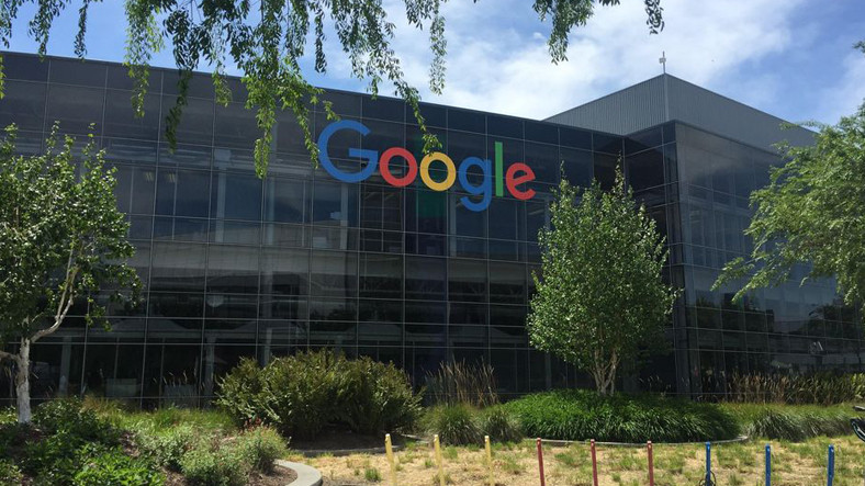 Google, 2021’de 7 Milyar Dolarlık Yatırım Yapacak