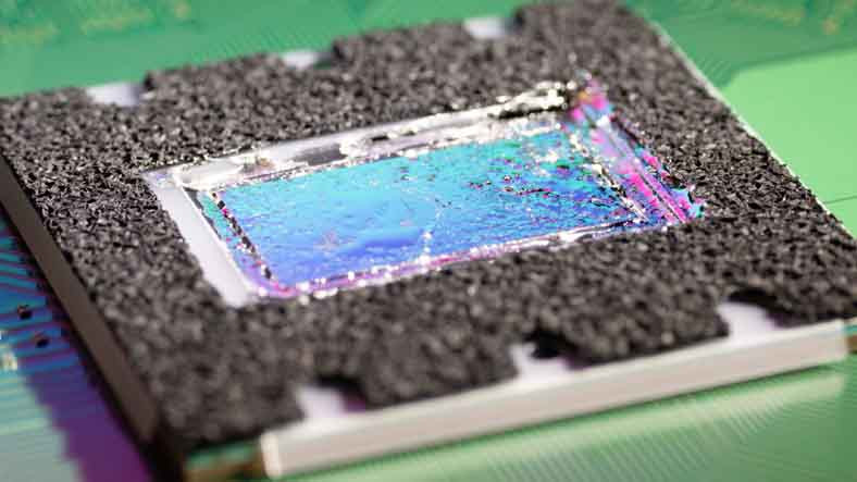 PS5 İşlemcisi AMD Zen 2’nin Ultra Yakınlıktaki Fotoğrafları