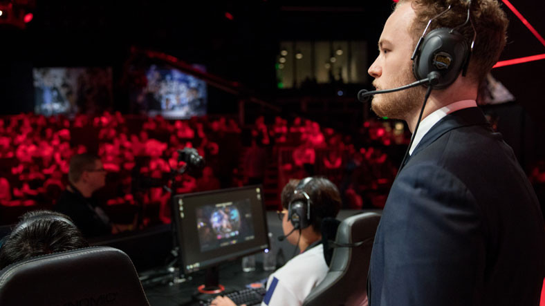 TESFED, E-Spor Yardımcı Antrenörleri Eğitecek