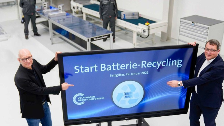 Volkswagen’in Araba Pillerinin Geri Dönüşüm Süreci