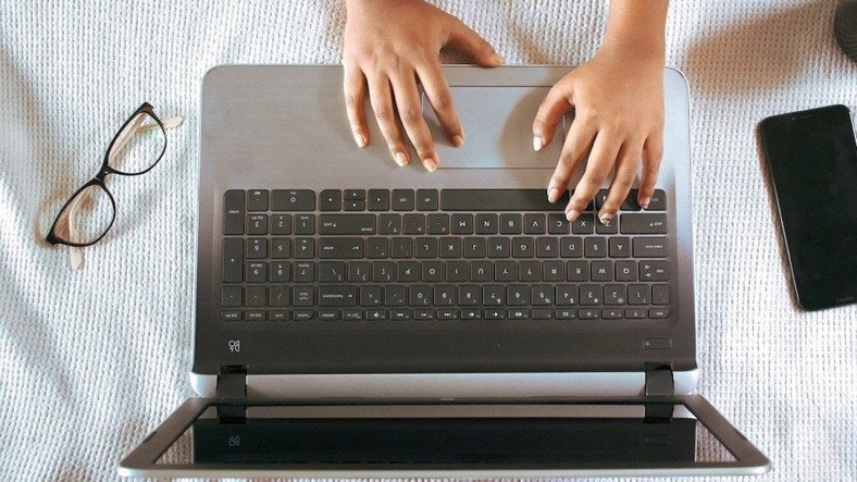 Yeni Dizüstü Bilgisayar Alırken Nelere Dikkat Etmelisiniz?